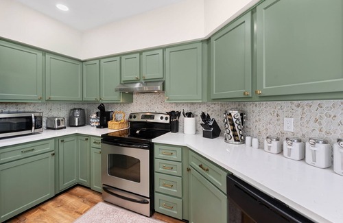 Highland Lake Estates Resort | *Recently Renovated Hill Country Island Retreat - Loaded with Amenities!
