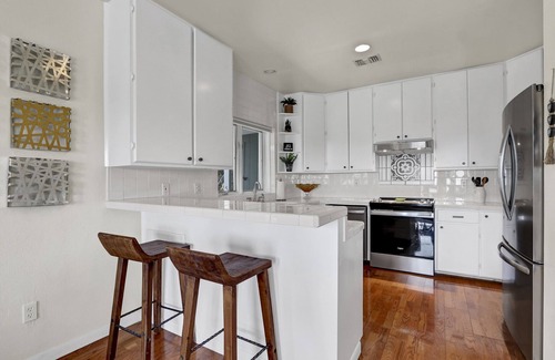Wimberley House | Recently Renovated, Secluded Spot for a romantic rendezvous! Hot Tub, Fire pit