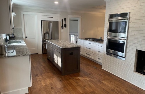 Kernersville House | Recently Renovated Home - Furniture Market, HPU, Wake Forest, Greensboro & more!