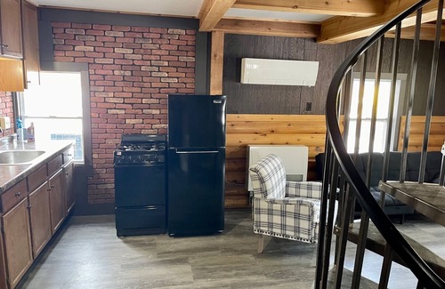 Port Austin Cottage | Recently Updated 3 Bedroom Beachfront Resort Cottage #1
