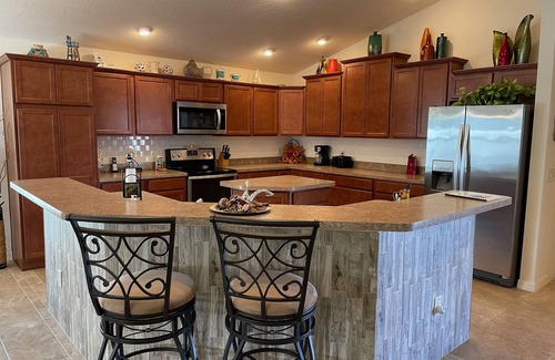 Summerfield Villa | Recently Updated 3 Bdrm Villa, Free WiFi, 4 person Golf Cart Included