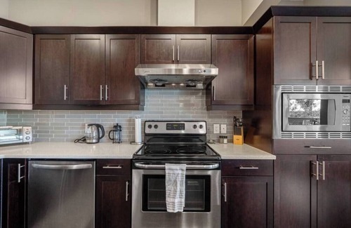 Kincora House | Reconnect & Recharge Roomy Memory Maker 3BR/3.5BA