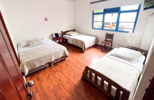 La Estrella Bed & Breakfast | Recorre las tiendas y los restaurantes más populares desde este fascinante hotel