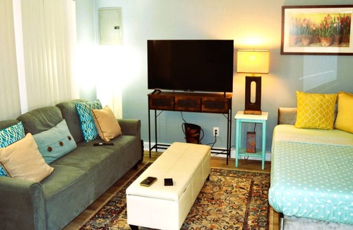 Grand Forks Apartment | Red 3 - A delightful and cozy two-bedroom apartment