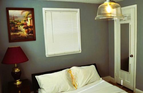 Grand Forks Apartment | Red 3
