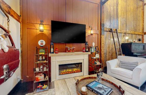 Wells House | Red Barn & Blueberries