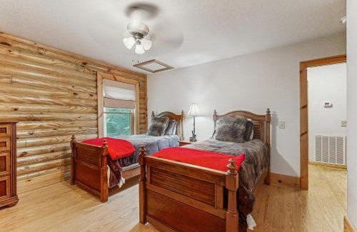 Lake Lure House | Red Bird Retreat