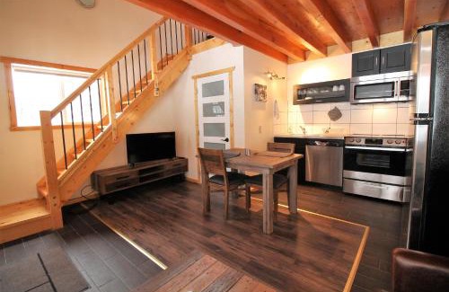 Anahim Lake Resort | Red Cariboo Apartments