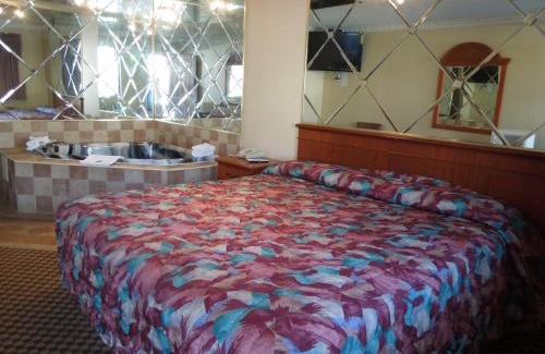 Galloway Hotel | Red Carpet Inn Absecon