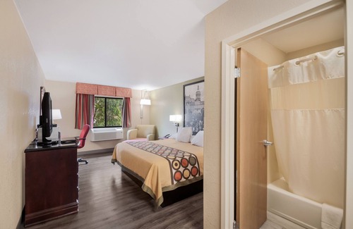 Indian Head Hotel | Red Carpet Inn Indian Head