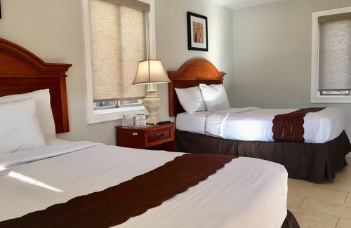 Mount Vernon Hotel | Red Carpet Inn