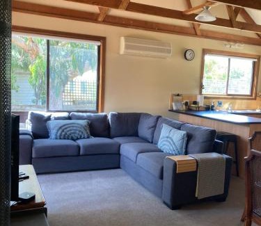 Port Campbell House | Red ceder cottage - Great ocean road - Port Campbell