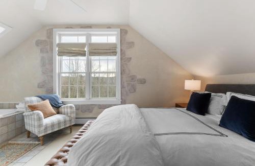 Mendon Hotel | Red Clover Inn