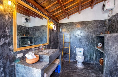 Cam An Bed & Breakfast | Red Flower Cottages Homestay
