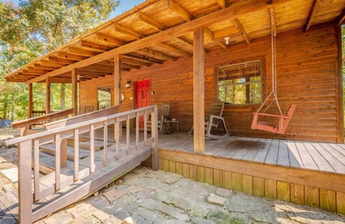 Hochatown Cabin | Red Fox Den Luxury Cabin