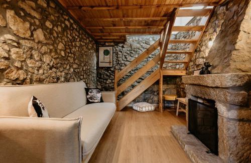 Seia House | Red Fox Lodge Serra da Estrela