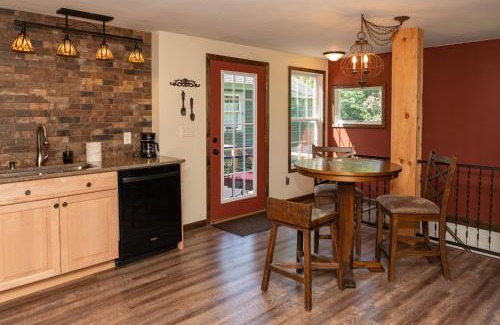 Cazenovia House | Red Fox Run B&B