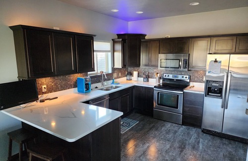 Sioux Falls House | Red Garage Door, Modern, Comfortable And Fun Place!