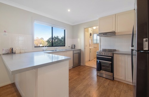 Little River Cottage | Red Gum Pet Friendly Cottage