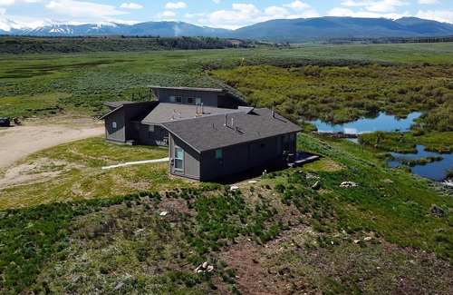 Tabernash House | Red Hawk Ranch Unit 1, 15 minutes to Winter Park Resort and Granby Ranch.