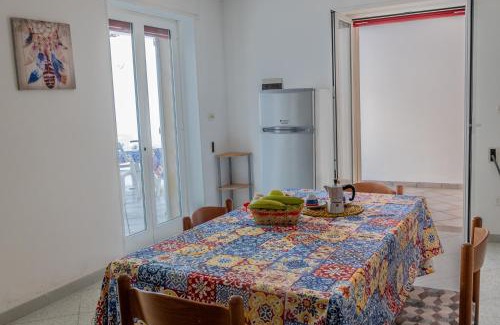 Capilungo Apartment | Red home sul mare, la passeggiata salentina