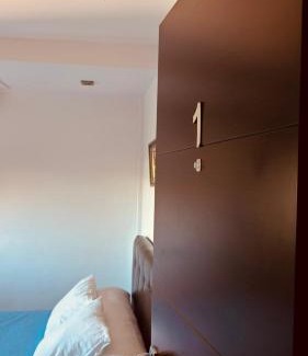 Sa Torre House | Red House Bed & breakfast