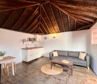 Chio House | Red House