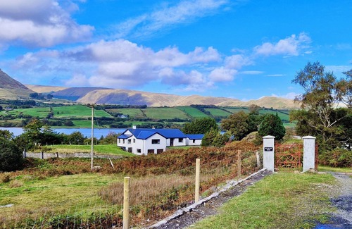 Inishmacatreer House | Red Island House, on the shore of Lough Mask