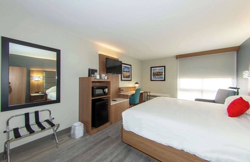 Cheyenne Hotel | Red Lion Hotel & Conference Center Cheyenne