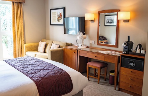 Brunel Hotel | Red Lion Hotel, Hillingdon
