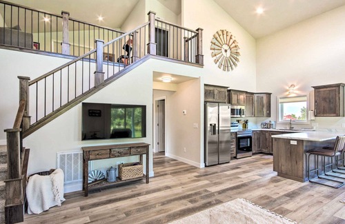 Red Lodge House | Red Lodge Home w/Patio ~ 1 Mi from Downtown!