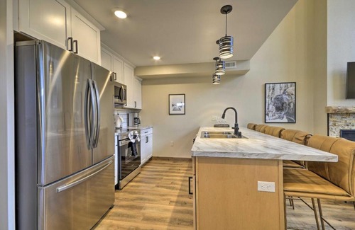 Red Lodge House | Red Lodge Townhome with Hot Tub and Fireplace!