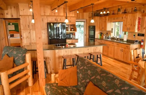 Sioux Narrows Nestor Falls Cottage | Red Pine Island LOTW