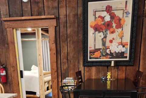 Stanton House | Red River Gorge Farmhouse 50 Acres