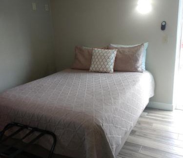 Page Hotel | Red Rock Motel and Dam Motel