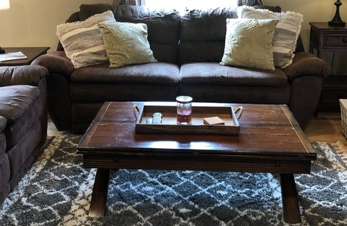 Windham Cabin | ‘Red Roof Cottage’ Windham *Updated home minutes to the mountain