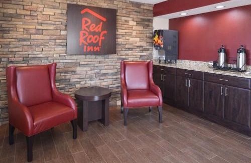 Champaign Hotel | Red Roof Inn Champaign - University