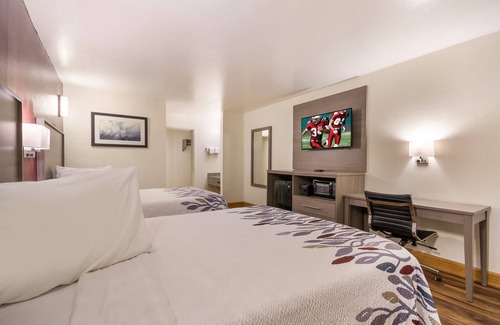 Crestview Hotel | Red Roof Inn Crestview