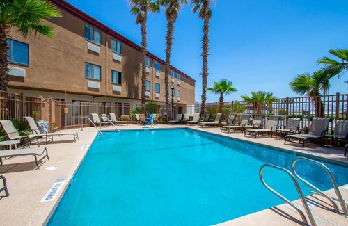 El Paso Hotel | Red Roof Inn El Paso West