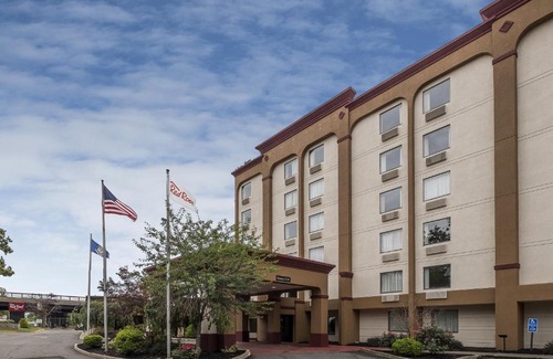 New Britain Hotel | Red Roof Inn Hartford- New Britain
