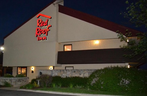 Merrillville Hotel | Red Roof Inn Merrillville
