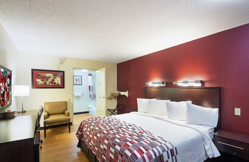 Plymouth Hotel | Red Roof Inn Minneapolis - Plymouth/Wayzata