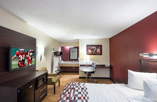Plymouth Hotel | Red Roof Inn Minneapolis - Plymouth/Wayzata