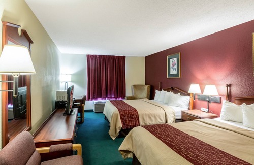 Morehead Hotel | Red Roof Inn Morehead