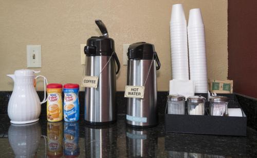 Morton Grove Hotel | Red Roof Inn Morton Grove