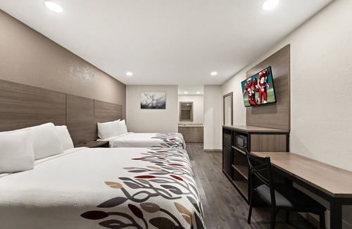 Nacogdoches Hotel | Red Roof Inn Nacogdoches