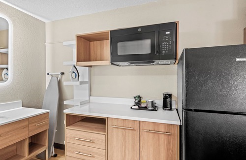 Perryville Hotel | Red Roof Inn Perryville