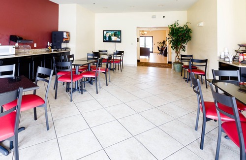 Danville Hotel | Red Roof Inn PLUS+ Danville, KY