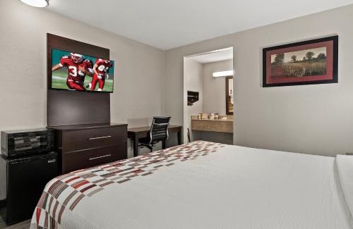 Drayton Hotel | Red Roof Inn Spartanburg - I-85
