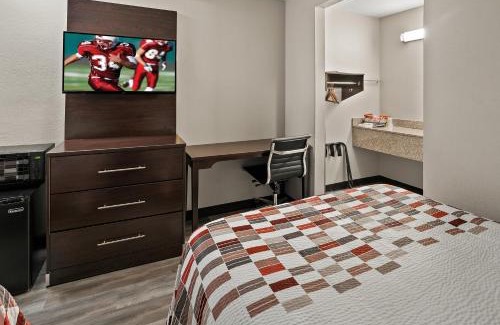 Drayton Hotel | Red Roof Inn Spartanburg - I-85